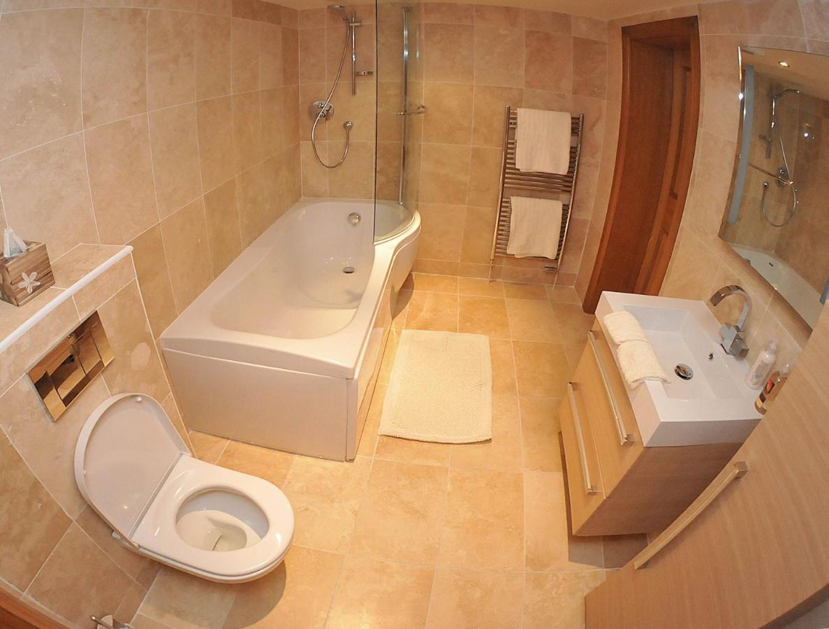 Kingsview Apartment ستيرلينج المظهر الخارجي الصورة